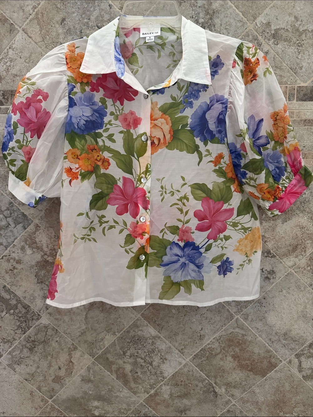 Bailey 44 sheer floral blouse puff short sleeves button down size small top
